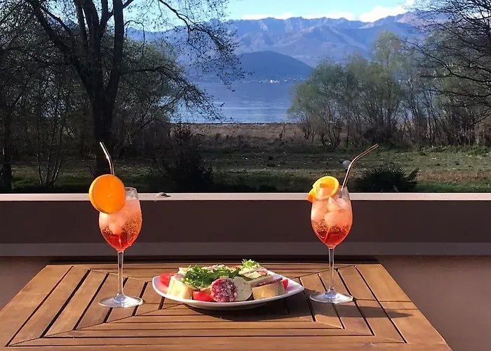 Vic&Sunny\'S Lake View Apartment
